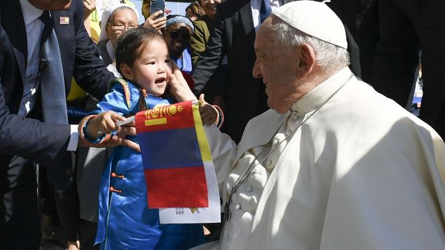 El papa Francisco celebra su 87 cumpleaños rodeado de niños y una fiesta circense