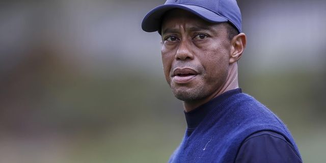 Tiger Woods arrestato dopo incidente d'auto, il suv si ribalta