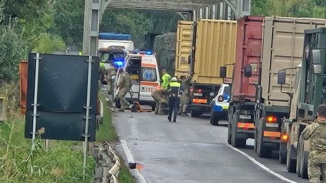 Două convoaie militare, implicate într-un accident între Galați și Brăila