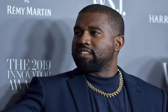 Kanye West, divieto di ingresso nel Regno Unito dopo polemiche su antisemitismo