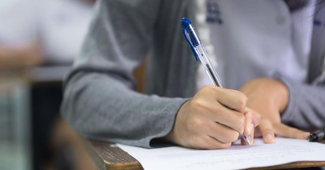 Rezultate simulare Evaluarea Națională 2026. Astăzi află elevii notele la probele scrise