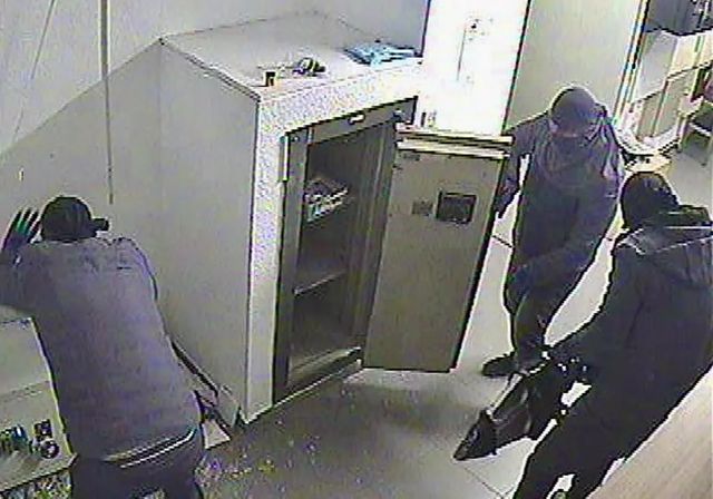 Desarticulada una banda que asaltaba bancos y salones de juego