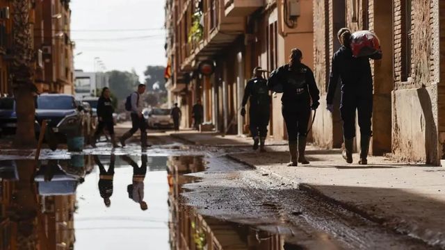 Sanidad confirma tres casos de legionelosis en municipios afectados por la DANA