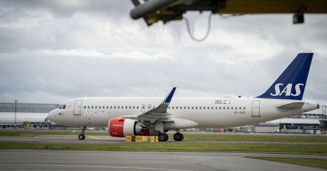 'Droni sull'aeroporto di Copenaghen, scalo temporaneamente chiuso'