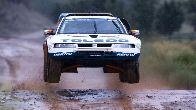 Seat se va a Marruecos con sus coches históricos para el Rally Classics África 2024