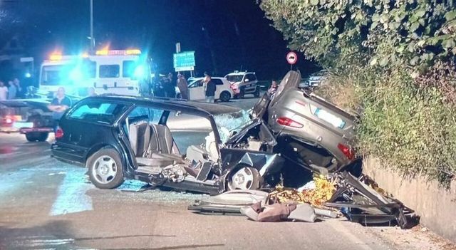 Scontro nella notte sulla Casilina, quattro morti