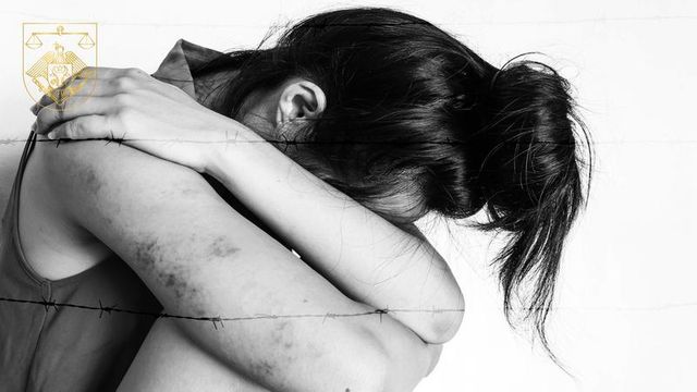 Condamnat la șaăpte ani de închisoare pentru că și-a abuzat sexual fiica vitregă