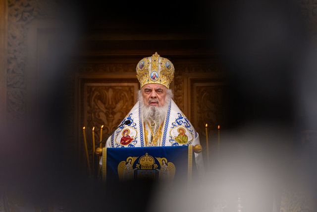 Patriarhul Daniel, dorit în fruntea Guvernului. Propunerea făcută de un senator