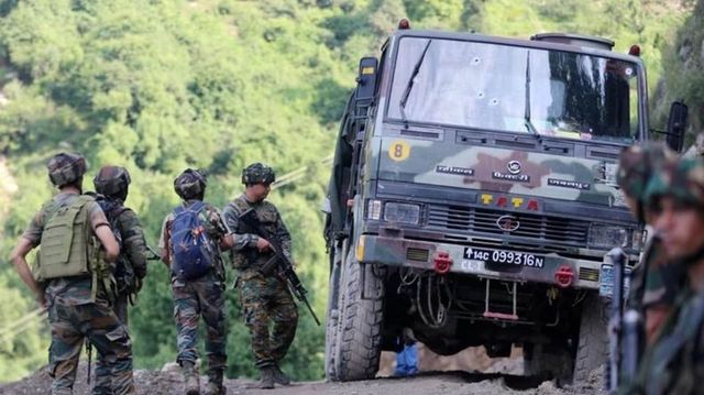 2 Soldiers Injured As Terrorists Attack Army Patrol Vehicle In J&K's Gulmarg