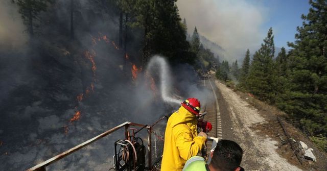 187 горски пожара бушуват в Сибир - Труд