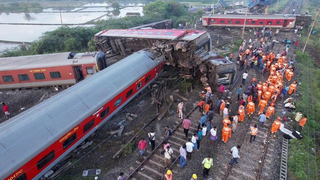 Mysore-Darbhanga Express train collides with goods train near Chennai