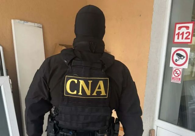 Procurorii cer arestarea a patru persoane reținute în dosarul delapidării fondurilor pentru drumuri