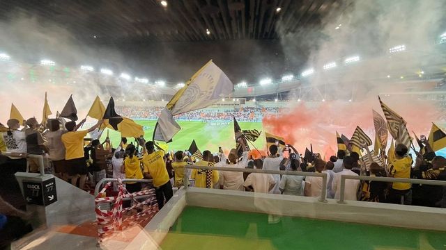 Hallan el cadáver de un aficionado en el estadio del Nápoles tras acabar un partido