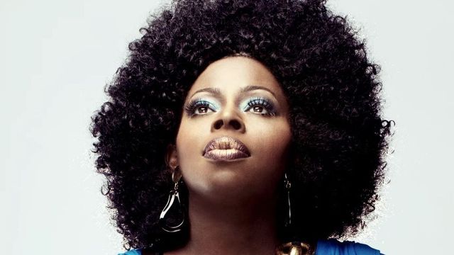 Grammy-nominated R&B singer Angie Stone dies in tragic car crash