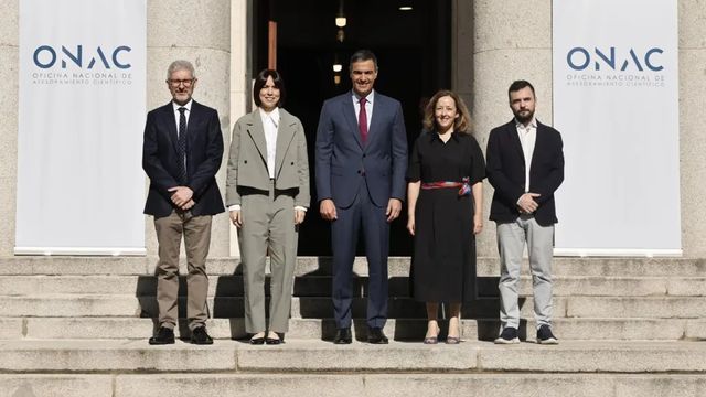 Sánchez anuncia que el Gobierno incorporará 50 asesores científicos en todos los ministerios