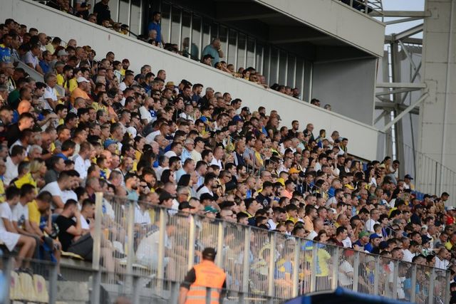Elias Charalambous îl sfidează pe Gigi Becali » Jucătorul scos din echipă de patron va fi titular la următorul meci