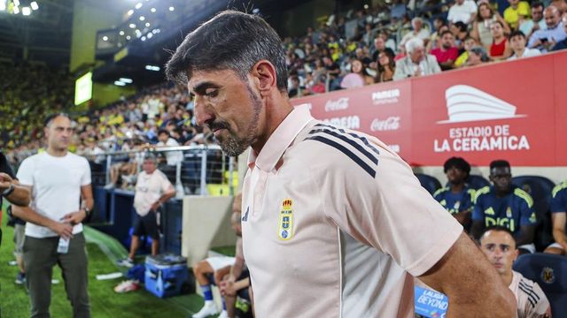 El Oviedo abre un expediente informativo a Hassan por su gesto a Paunovic