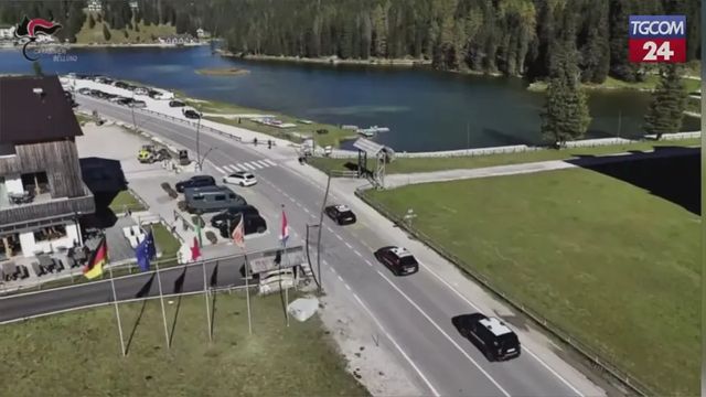 Cercano di infiltrarsi negli appalti delle Olimpiadi 2026, tre arresti