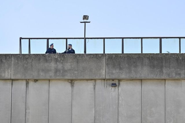 Corruzione lavori nelle carceri, perquisizioni in tutta Italia