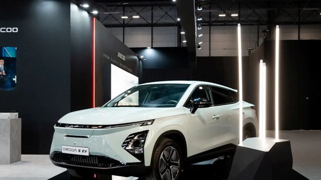 Omoda 5 eléctrico: desde 37.900 euros y con 430 km de autonomía