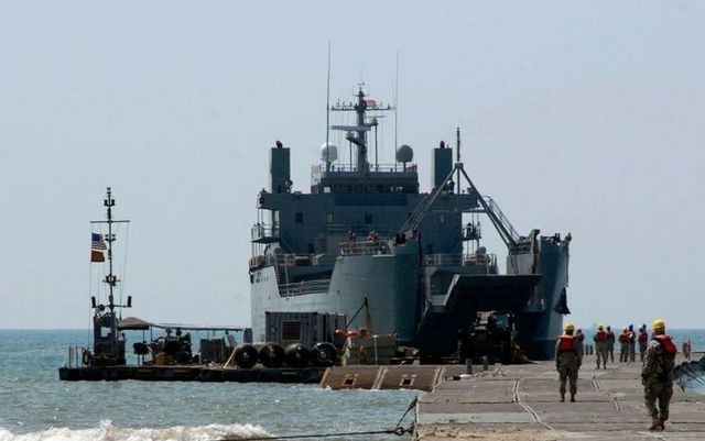 O navă militară americană se îndreaptă spre Gaza pentru a construi un port plutitor