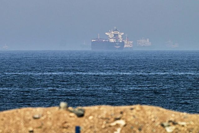 Prețul petrolului a scăzut după ce Trump a anunțat că SUA vor ajuta la eliberarea navelor blocate în Strâmtoarea Ormuz