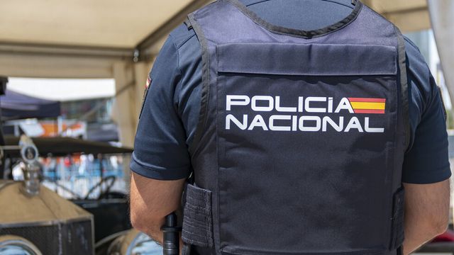 Германската и френската полиция разбиха престъпна мрежа за трафик на мигранти