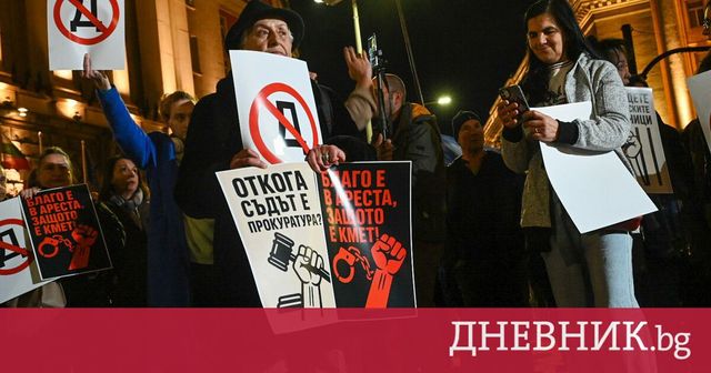 Кметът Благомир Коцев да бъде преведен от София във Варна, разпореди окръжният съд