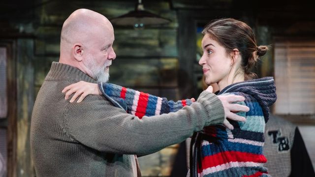 Három gyanúsítottat hallgattak ki a Nemzeti Színházban történt színpadi baleset ügyében