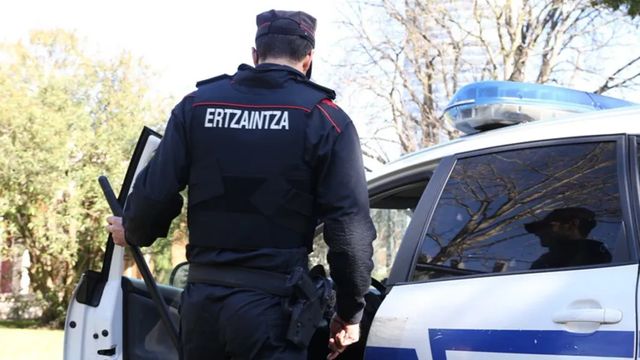 Detenido un hombre de 45 años por el homicidio de su mujer en Vizcaya