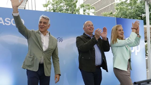 Tellado presiona al PNV: «O se sostiene a la mafia o se apoya un cambio de Gobierno»