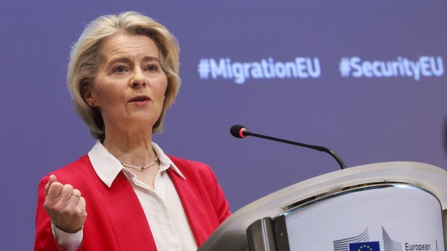 Ursula von der Leyen Európa diktátora