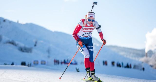 Davidová potvrdila formu a ve sprintu v Hochfilzenu dojela sedmá. Ostatním Češkám se závod nevydařil