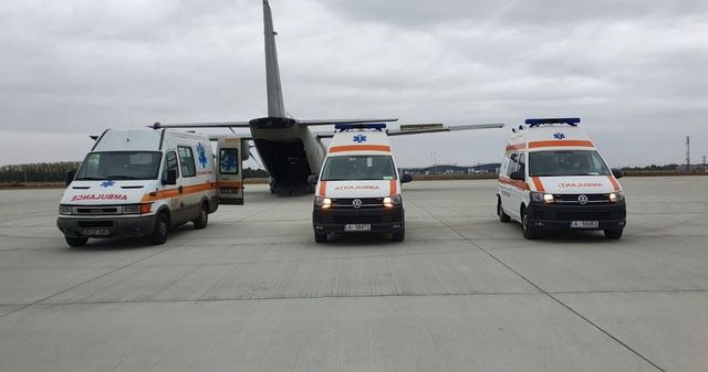 Alți 3 pacienți cu COVID-19 au fost transferați în Polonia