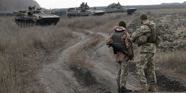 Súlyos csapást mértek két orosz megszállás alatt levő reptérre az ukrán különleges erők