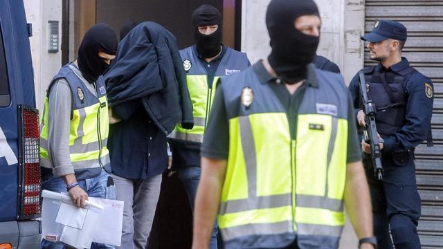 Detenidos en Elche cuatro menores acusados de yihadismo y de planear un atentado