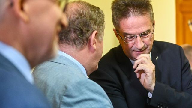 Előzetes vizsgálat indult Völner Pál ellen