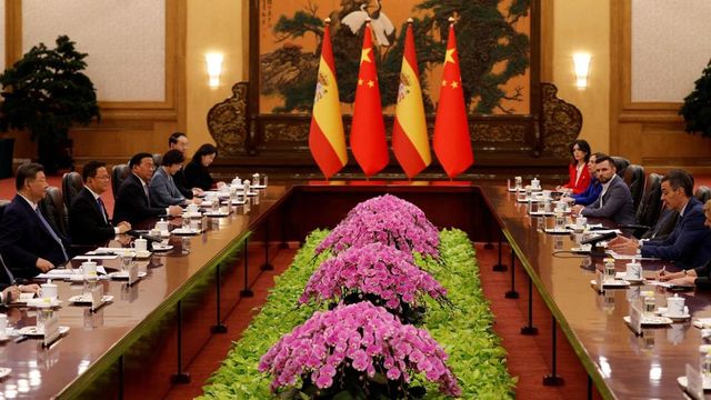 Xi se sitúa junto a Sánchez “en el lado correcto de la historia” y celebra la sólida relación bilateral