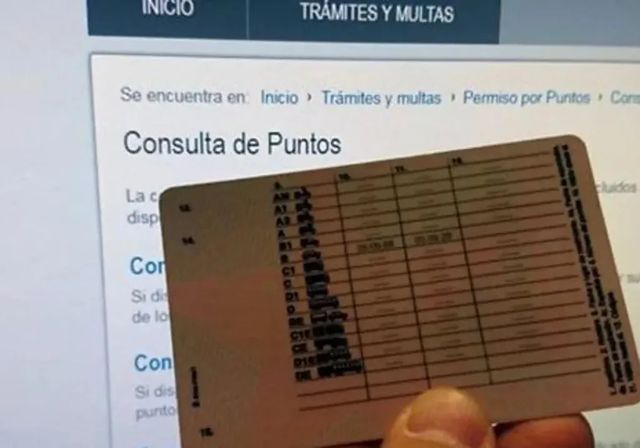 Justicia obliga a Tráfico a devolver puntos del carnet de conducir