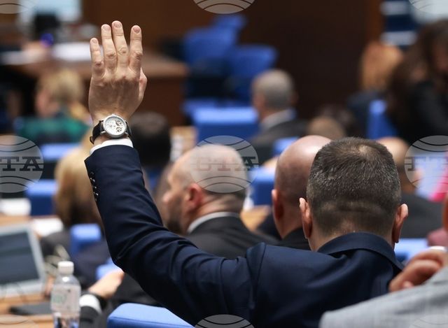 Парламентът преодоля ветото на президента върху измененията в Закона за специалните разузнавателни средства