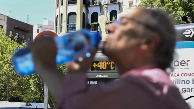 Extremadura permanecerá este martes en alerta naranja por temperaturas de hasta 41 grados