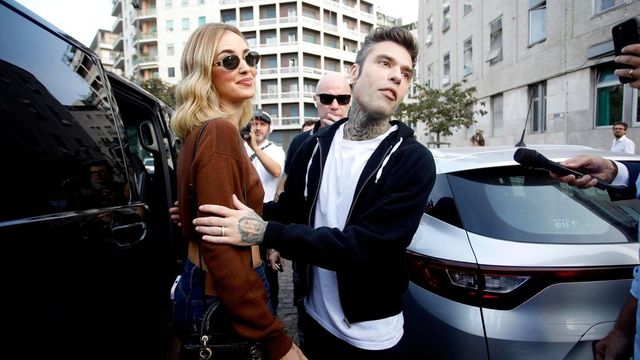 Fedez, un rap per Chiara Ferragni: “Dici che sono un bastardo ma per te io non cambio”