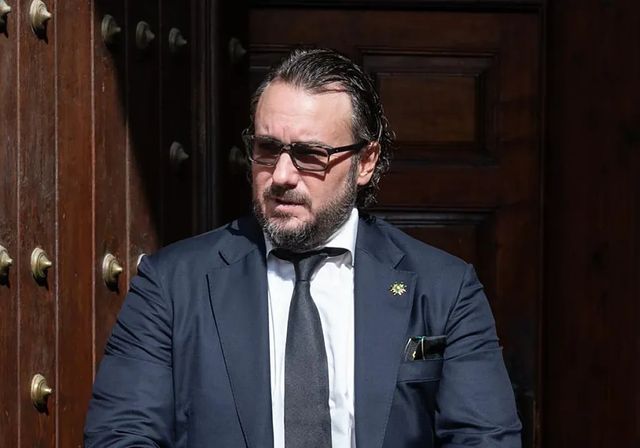 El juez decreta libertad bajo fianza de 50.000 euros para Francisco de Borbón