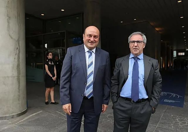 El PNV defiende su mediación en favor de Tubos Reunidos y se desvincula de las «actividades en paralelo de terceras personas»