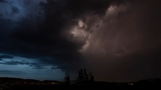 La Aemet avisa de lluvia y tormentas en la Región de Murcia este sábado