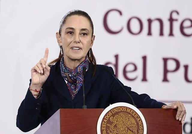 Sheinbaum invita al Rey al mundial de fútbol de México