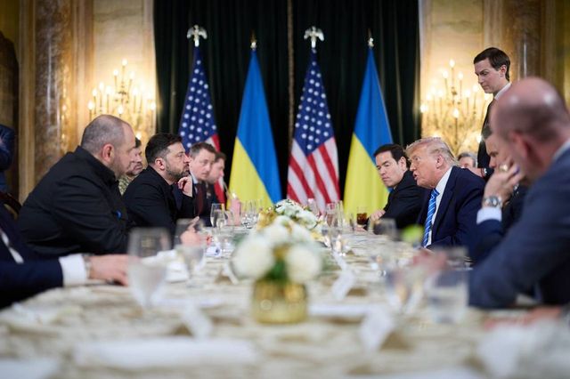 Zelenski i-a cerut lui Trump garanții de securitate pentru Ucraina pe o perioadă de 30–50 de ani