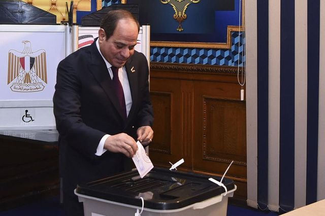 Egitto, Al Sisi confermato per il terzo mandato con l′89,6% dei voti