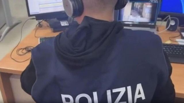 Terrorismo, arrestato a Napoli 30enne affiliato a Isis