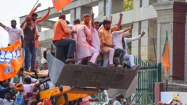 BJP cadre celebrate victory